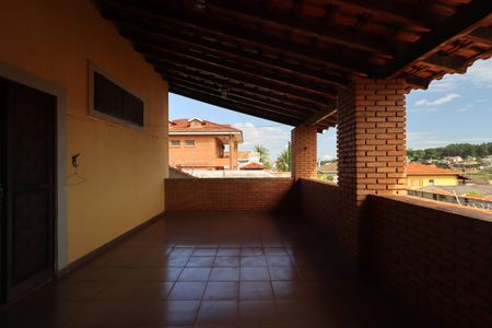 Casa para alugar com 550m², 3 quartos e 3 vagasSacada