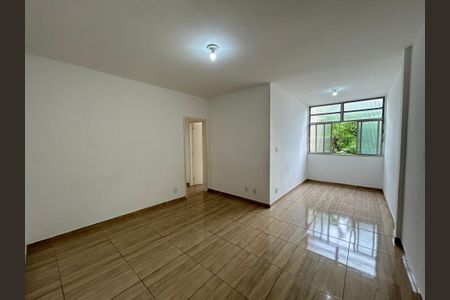 Sala de apartamento para alugar com 2 quartos, 160m² em Quintino Bocaiúva, Rio de Janeiro