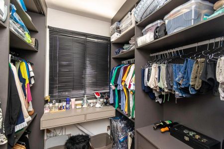 Apartamento à venda com 65m², 3 quartos e 1 vaga Apartamento à venda com 65m², 3 quartos e 1 vagaQuarto 1 (Closet)