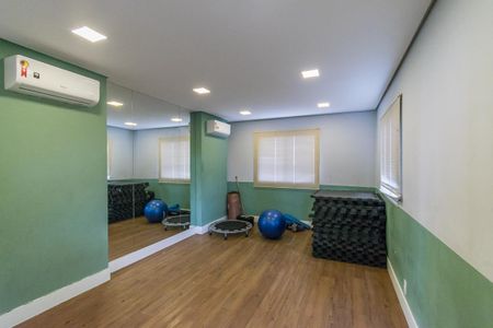 Apartamento à venda com 65m², 3 quartos e 1 vaga Apartamento à venda com 65m², 3 quartos e 1 vagaÁrea comum - Academia