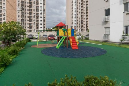 Apartamento à venda com 65m², 3 quartos e 1 vaga Apartamento à venda com 65m², 3 quartos e 1 vagaÁrea comum - Playground