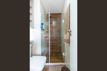 Apartamento à venda com 65m², 3 quartos e 1 vaga Apartamento à venda com 65m², 3 quartos e 1 vagaBanheiro Social