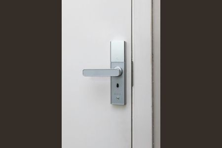 Apartamento à venda com 65m², 3 quartos e 1 vaga Apartamento à venda com 65m², 3 quartos e 1 vagaSala - Fechadura eletrônica