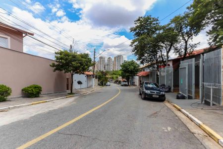 Casa de condomínio à venda com 350m², 4 quartos e 4 vagas Casa de condomínio à venda com 350m², 4 quartos e 4 vagasCondomínio