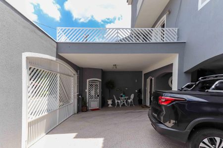 Casa de condomínio à venda com 350m², 4 quartos e 4 vagas Casa de condomínio à venda com 350m², 4 quartos e 4 vagasGaragem