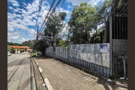 Casa de condomínio à venda com 350m², 4 quartos e 4 vagas Casa de condomínio à venda com 350m², 4 quartos e 4 vagasFachada - Plaquinha