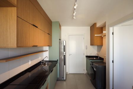 Sala  de apartamento para alugar com 1 quarto, 27m² em Campo Belo, São Paulo