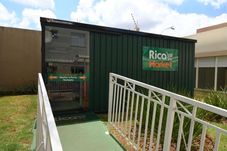 Apartamento à venda com 70m², 3 quartos e 2 vagasMercearia