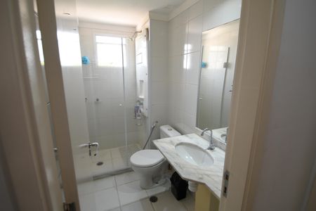 Apartamento à venda com 70m², 3 quartos e 2 vagasBanheiro Social