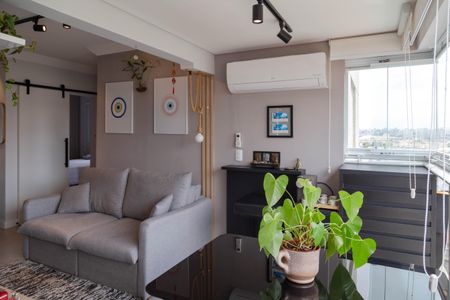 Apartamento à venda com 2 quartos, 55m² em Vila Galvão, Guarulhos