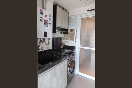 Apartamento à venda com 2 quartos, 55m² em Vila Galvão, Guarulhos