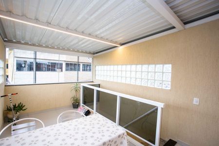 Casa para alugar com 190m², 3 quartos e 1 vagaSalão