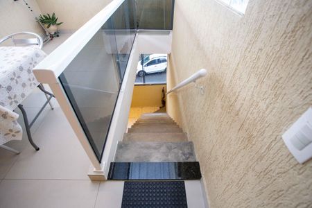 Casa para alugar com 190m², 3 quartos e 1 vagaEscada