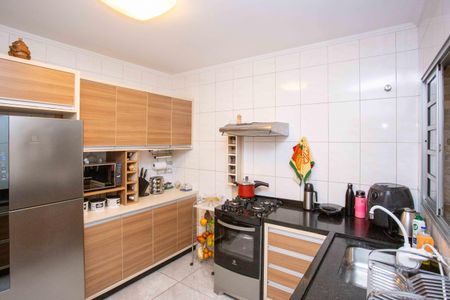 Casa para alugar com 190m², 3 quartos e 1 vagaCozinha