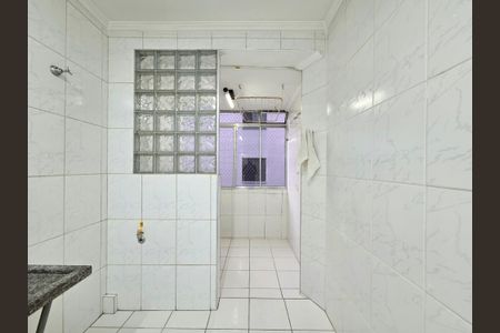 Apartamento à venda com 74m², 2 quartos e 1 vagaÁrea de Serviço