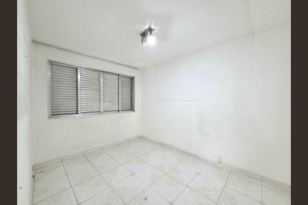 Apartamento para alugar com 74m², 2 quartos e 1 vagaQuarto 1