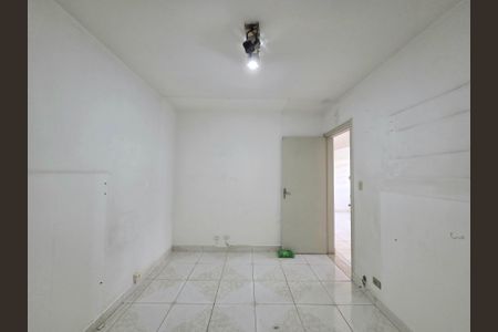 Apartamento para alugar com 74m², 2 quartos e 1 vagaQuarto 1