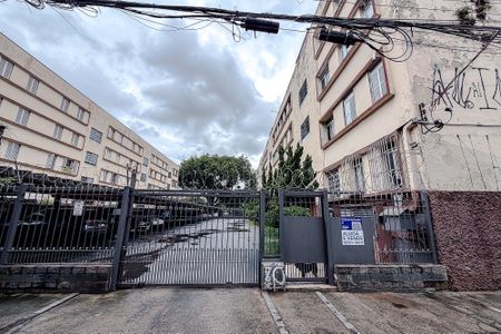 Apartamento à venda com 65m², 3 quartos e 1 vagaFachada - Plaquinha