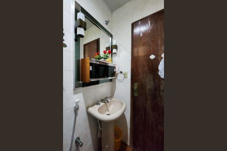 Apartamento para alugar com 66m², 2 quartos e 1 vagaBanheiro 