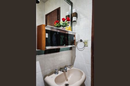 Apartamento para alugar com 66m², 2 quartos e 1 vagaBanheiro 