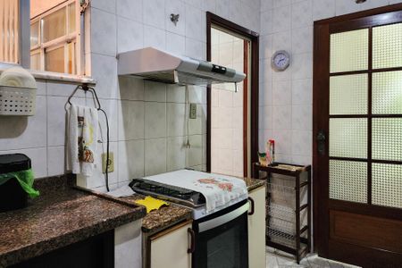 Apartamento para alugar com 66m², 2 quartos e 1 vagaCozinha 