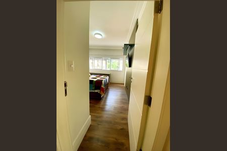 Apartamento para alugar com 200m², 3 quartos e 2 vagas