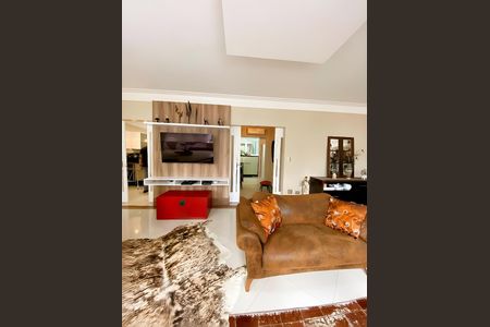 Apartamento para alugar com 200m², 3 quartos e 2 vagas