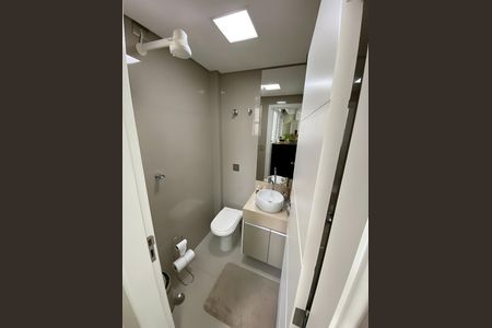 Apartamento para alugar com 200m², 3 quartos e 2 vagas