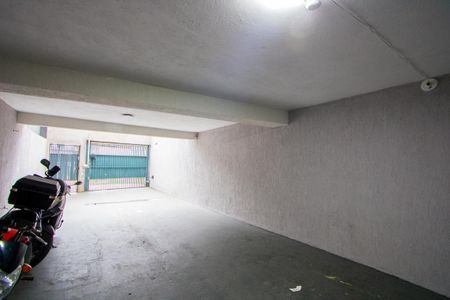 Casa à venda com 235m², 2 quartos e 8 vagasGaragem