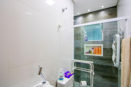 Casa à venda com 235m², 2 quartos e 8 vagasÁrea de serviço