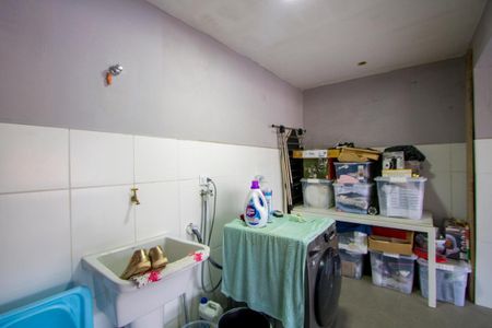 Casa à venda com 235m², 2 quartos e 8 vagasÁrea de serviço/Cobertura