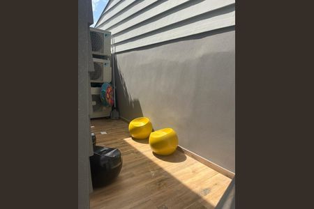 Casa de condomínio à venda com 273m², 4 quartos e 3 vagas