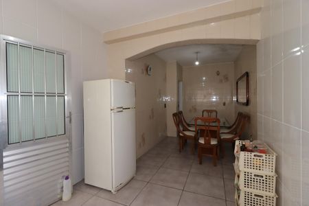 Casa à venda com 129m², 2 quartos e 2 vagasCozinha