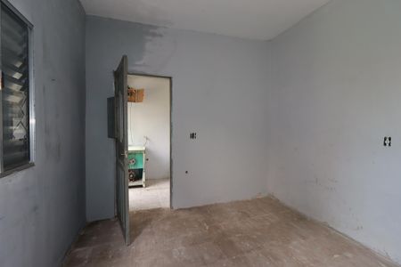 Casa à venda com 129m², 2 quartos e 2 vagasEdícula - Quarto