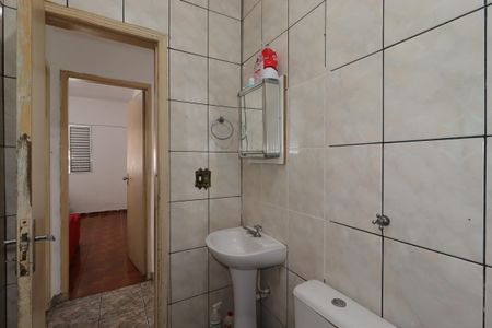 Casa à venda com 129m², 2 quartos e 2 vagasBanheiro