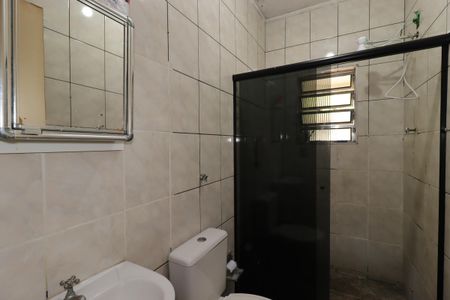 Casa à venda com 129m², 2 quartos e 2 vagasBanheiro