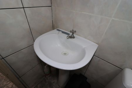 Casa à venda com 129m², 2 quartos e 2 vagasBanheiro