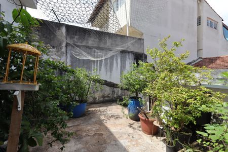 Casa à venda com 129m², 2 quartos e 2 vagasQuintal