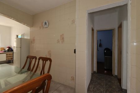 Casa à venda com 129m², 2 quartos e 2 vagasCozinha