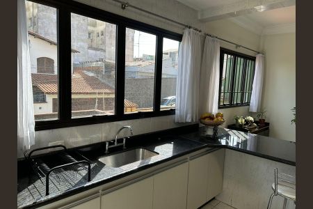 Casa à venda com 212m², 3 quartos e 4 vagas Casa à venda com 212m², 3 quartos e 4 vagasCozinha