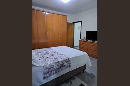 Quarto de casa à venda com 3 quartos, 212m² em Vila Humaita, Santo André