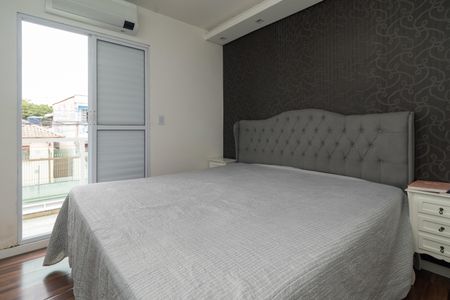 Casa à venda com 78m², 2 quartos e 2 vagas Casa à venda com 78m², 2 quartos e 2 vagasSuíte