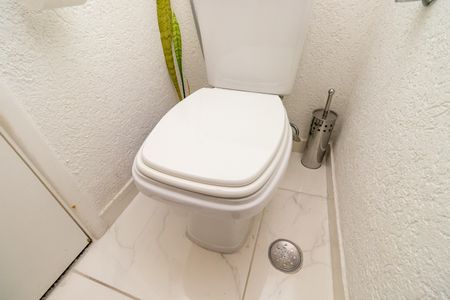 Casa à venda com 78m², 2 quartos e 2 vagas Casa à venda com 78m², 2 quartos e 2 vagasLavabo