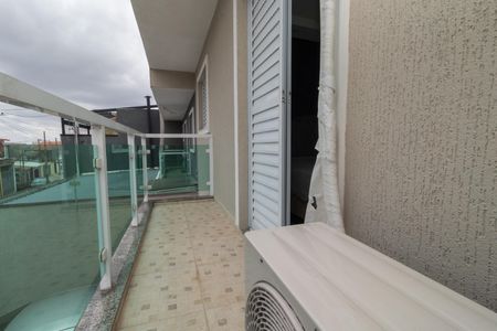 Casa à venda com 78m², 2 quartos e 2 vagas Casa à venda com 78m², 2 quartos e 2 vagasVaranda da Suíte