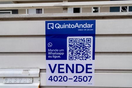 Casa à venda com 78m², 2 quartos e 2 vagas Casa à venda com 78m², 2 quartos e 2 vagasPlaca instalada