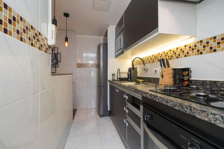 Casa à venda com 78m², 2 quartos e 2 vagas Casa à venda com 78m², 2 quartos e 2 vagasCozinha