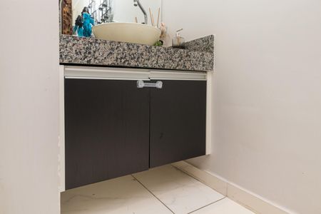 Casa à venda com 78m², 2 quartos e 2 vagas Casa à venda com 78m², 2 quartos e 2 vagasLavabo