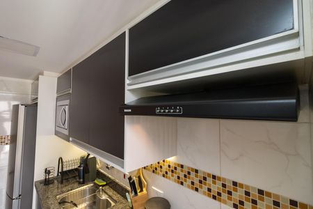 Casa à venda com 78m², 2 quartos e 2 vagas Casa à venda com 78m², 2 quartos e 2 vagasCozinha