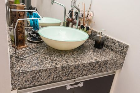 Casa à venda com 78m², 2 quartos e 2 vagas Casa à venda com 78m², 2 quartos e 2 vagasLavabo