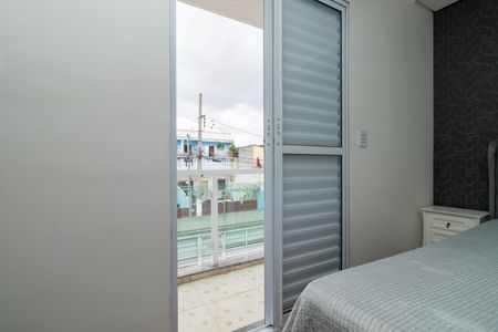 Casa à venda com 78m², 2 quartos e 2 vagas Casa à venda com 78m², 2 quartos e 2 vagasSuíte